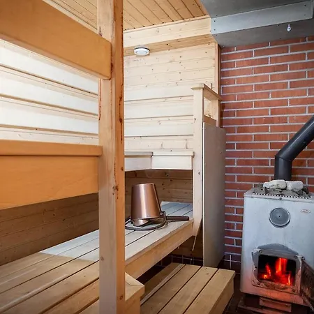 North - Marjaniemi 度假居 *